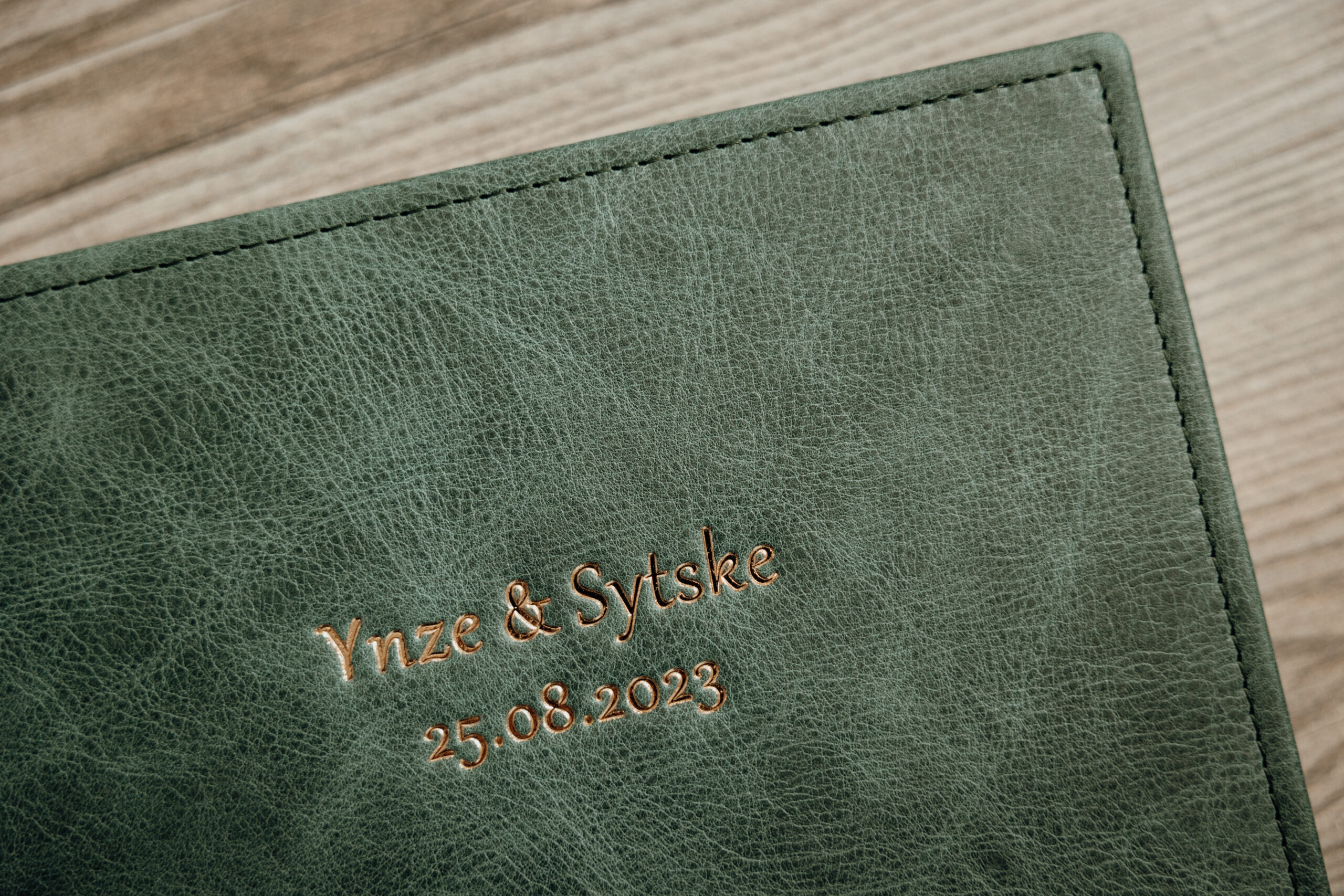 Photography by Tess-194